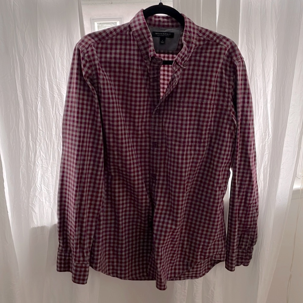 SOLD - Banana Republic Button Up